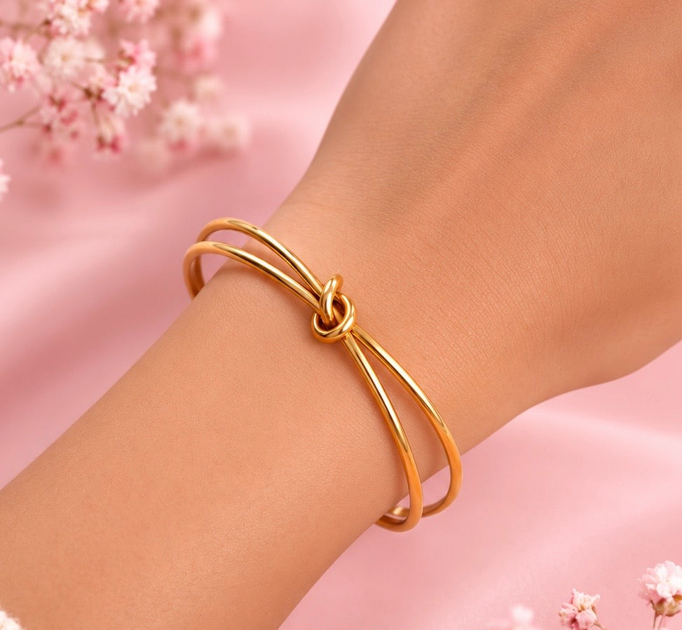 Divina Cuff