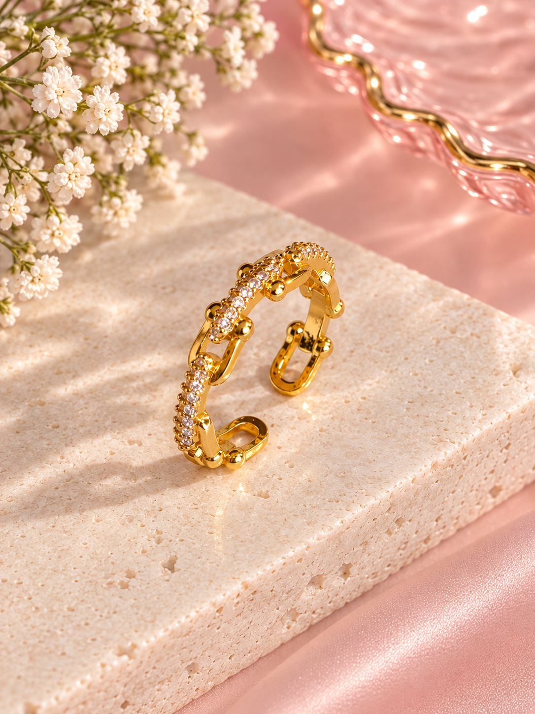 Horseshoe Ring