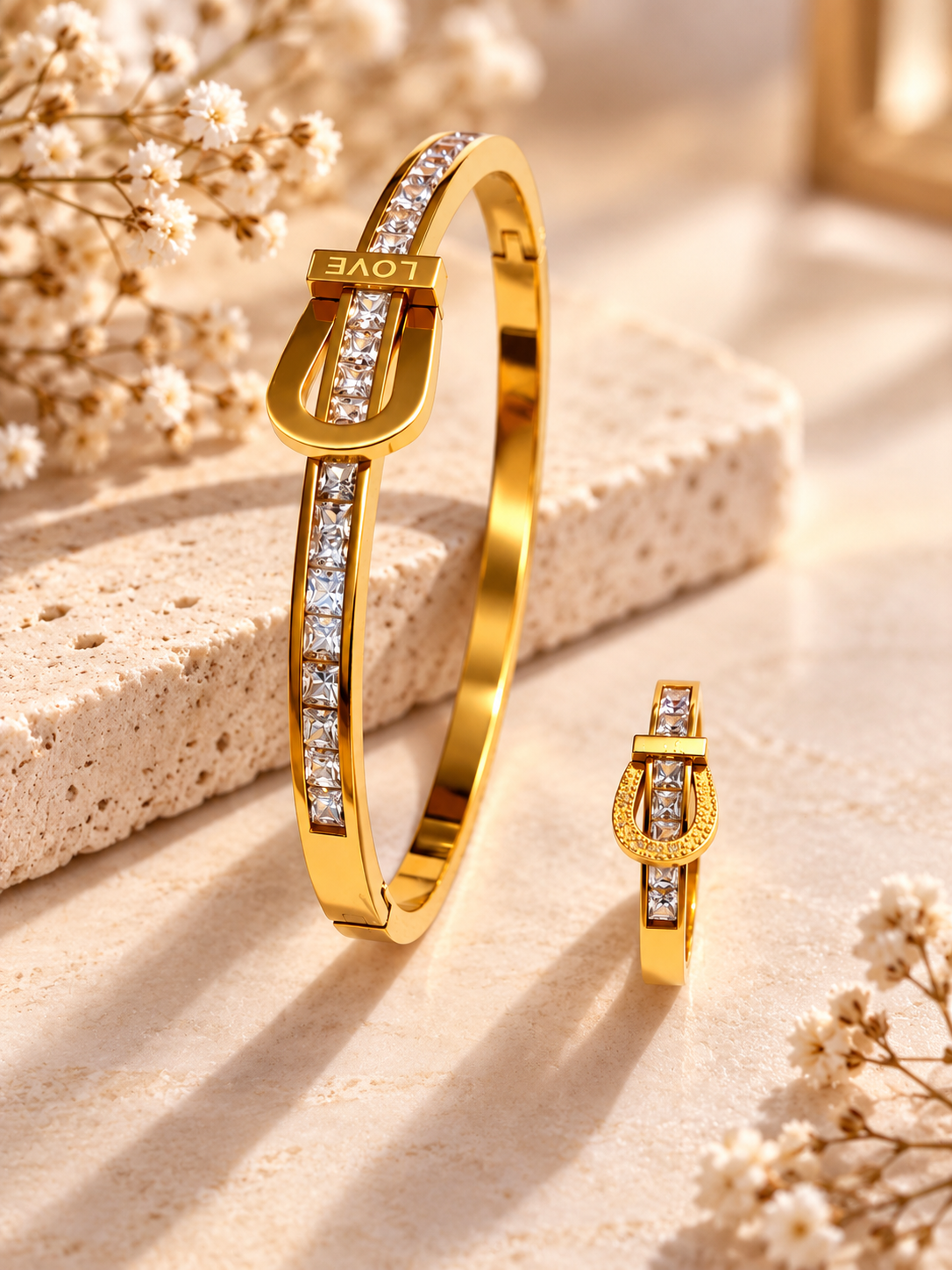 Golden Buckle Set