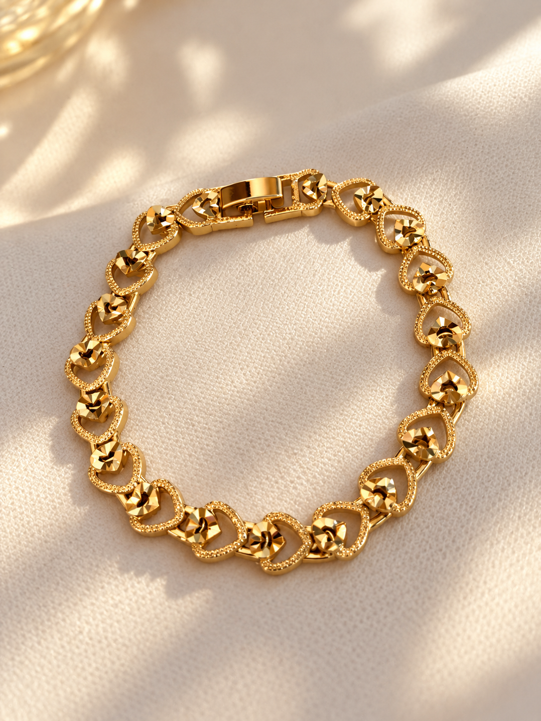 Hearts Linked Bracelet
